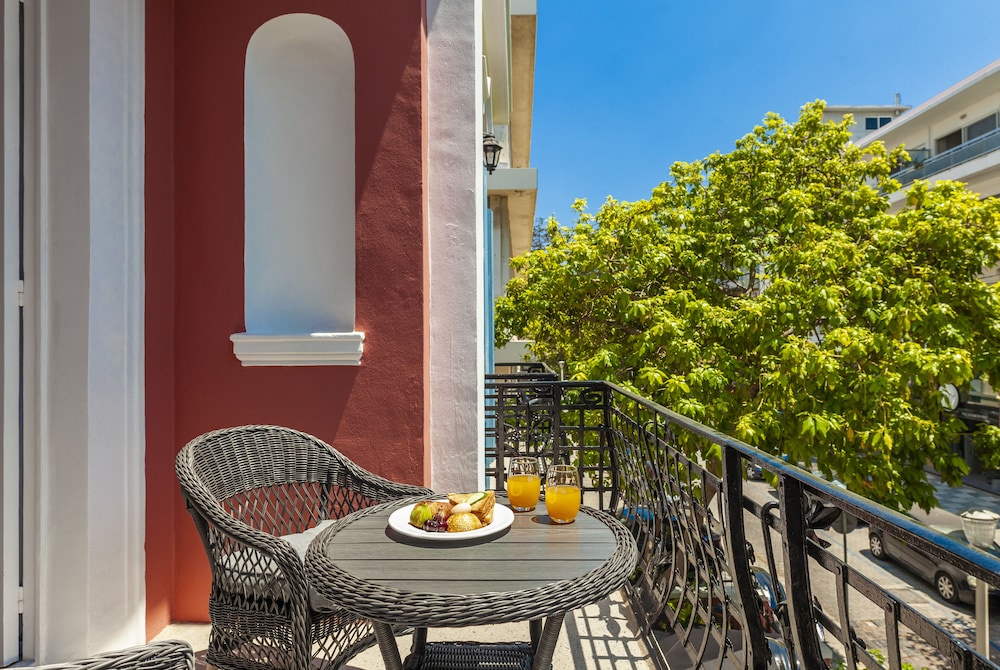 Via Villa Iliotti Rhodos 41/51