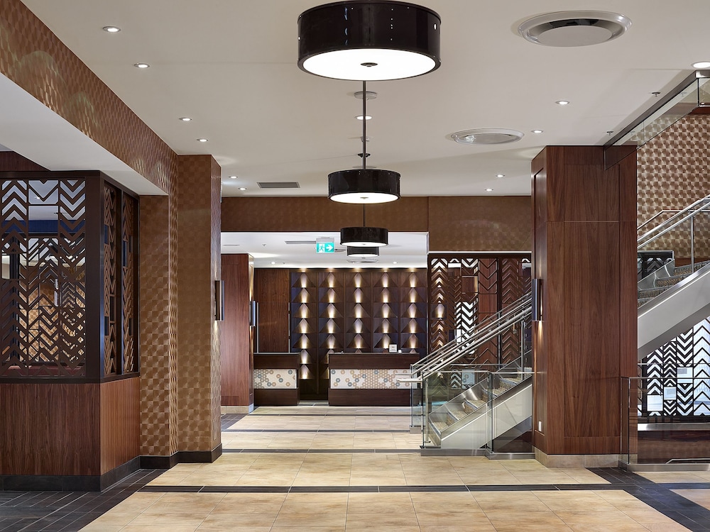 Doubletree By Hilton Hotel & Conference Centre Regina 6/80