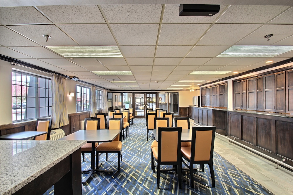 Baymont By Wyndham Madison West/Middleton Wi West 22/34