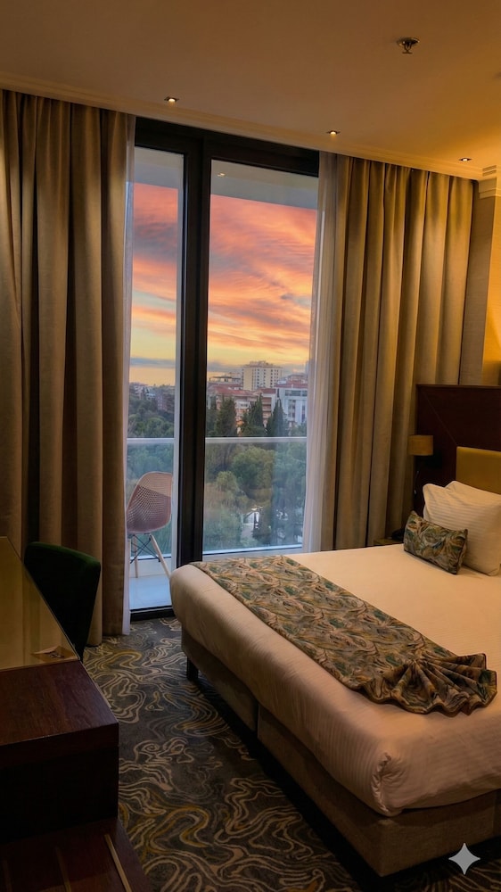 Hotel Saint Eugene 15/57