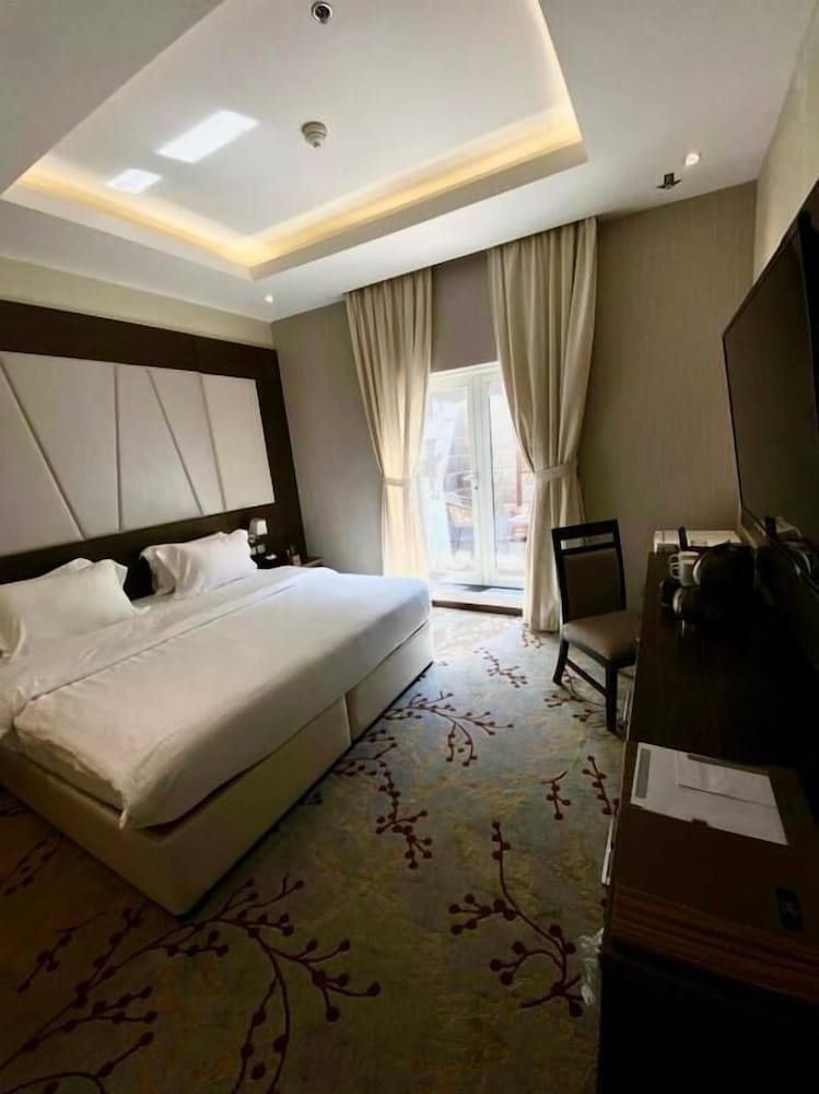 ROOM, DOUBLE BED, TERRACE