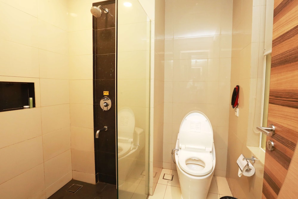 Galaxy Hotel Banjarmasin 50/50