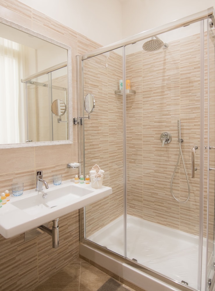 Esposizione Palace Hotel 47/50