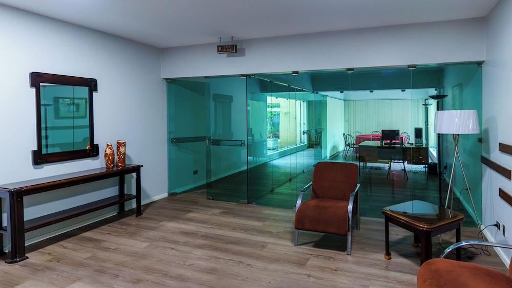 Hotel Pan Americano 28/50