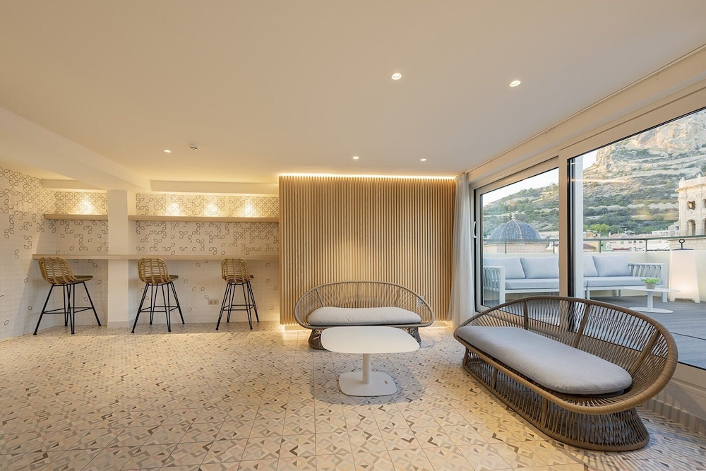 Eurostars Mediterranea Plaza 54/79