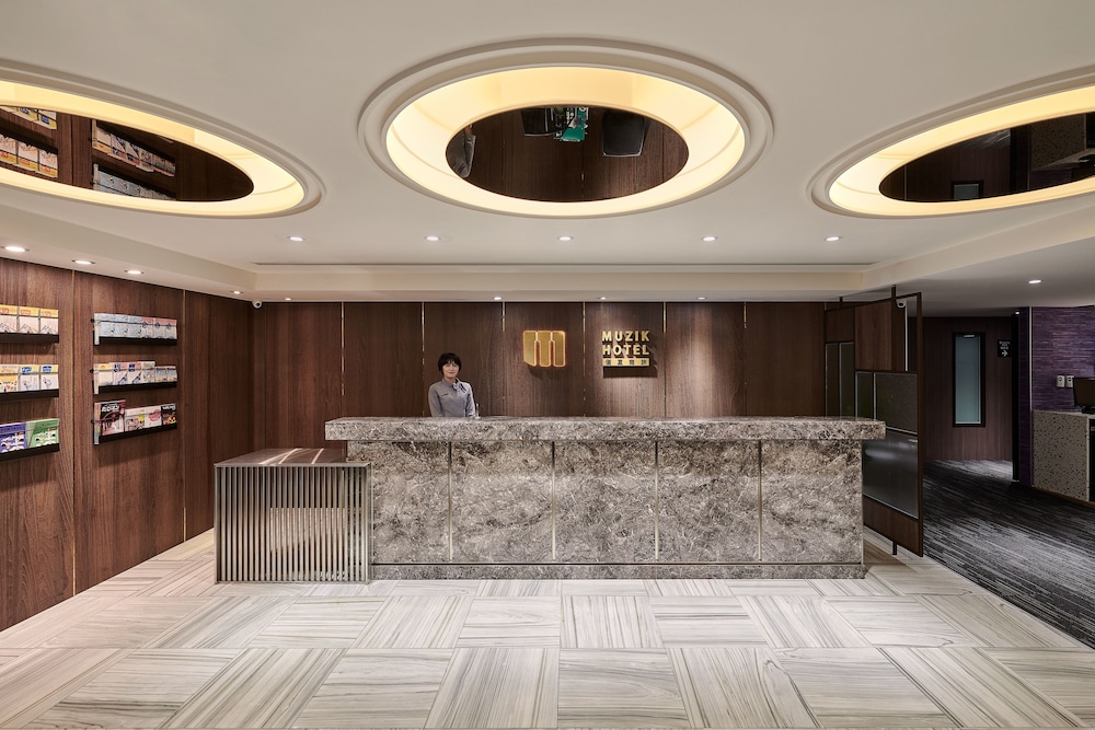 Muzik Hotel Ximen Station Branch 3/66