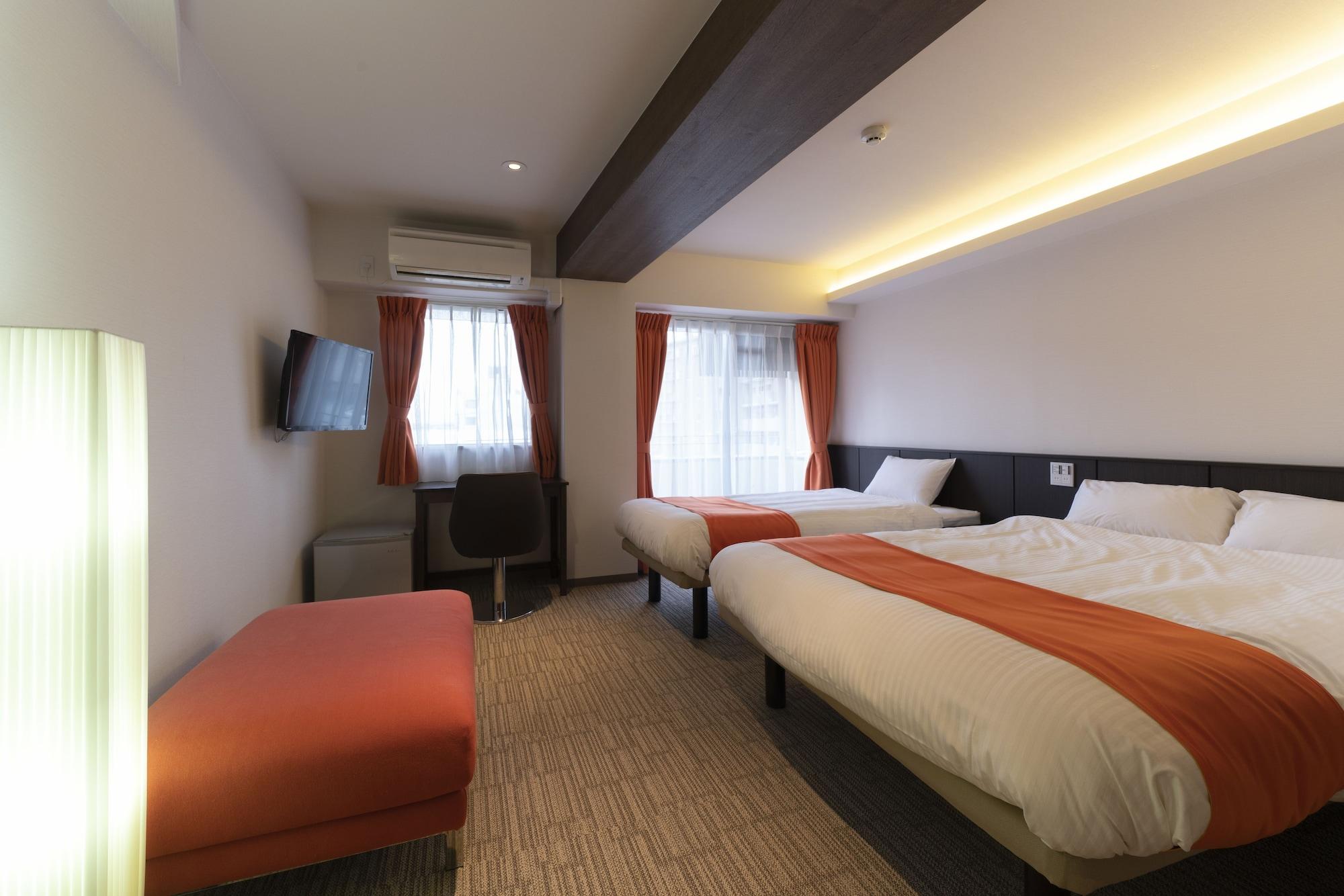 Comfort, Twin Beds