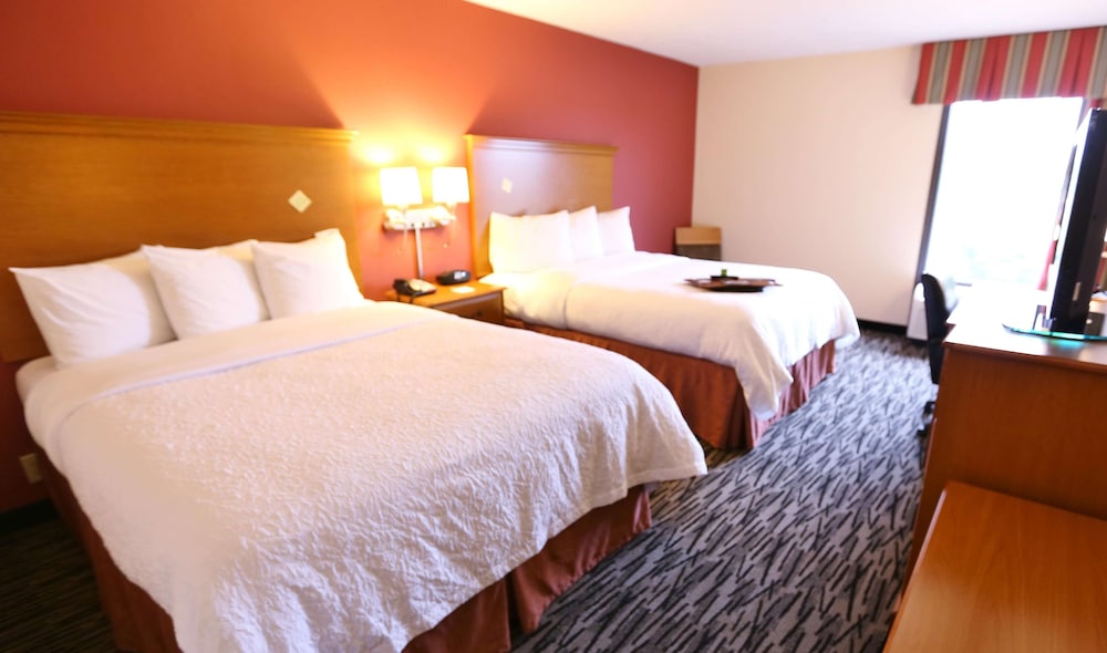 Hampton Inn Aiken 8/32