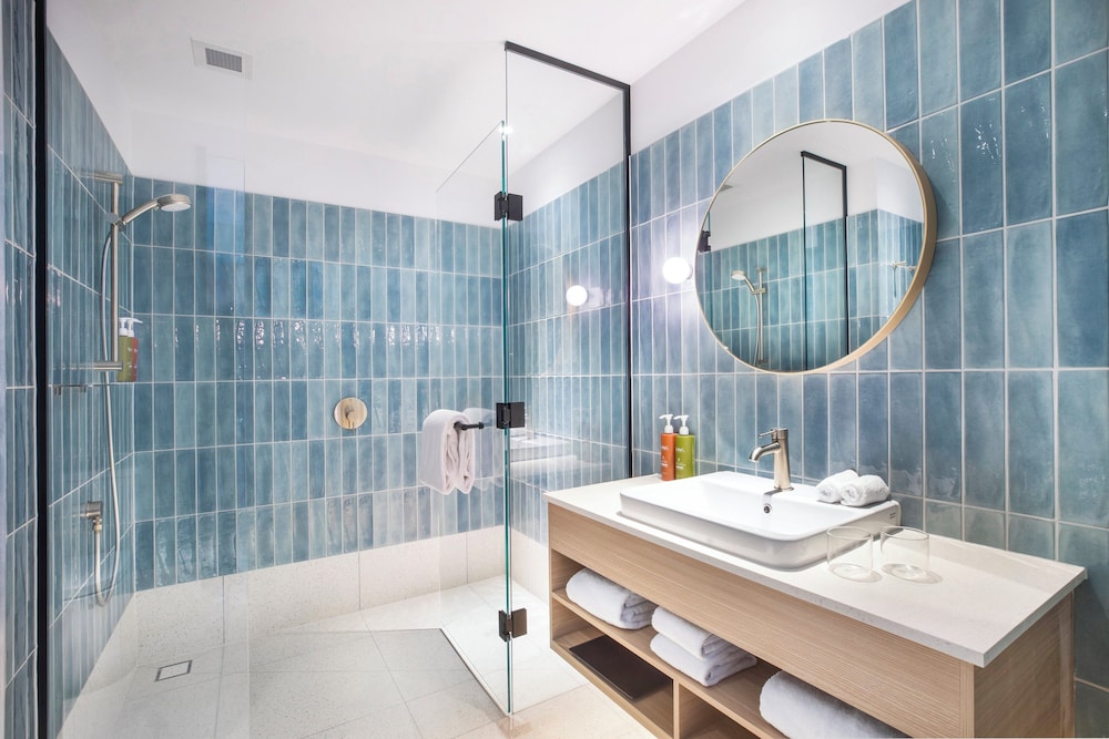 Holiday Inn Melbourne Bourke Street Mall by IHG 46/48