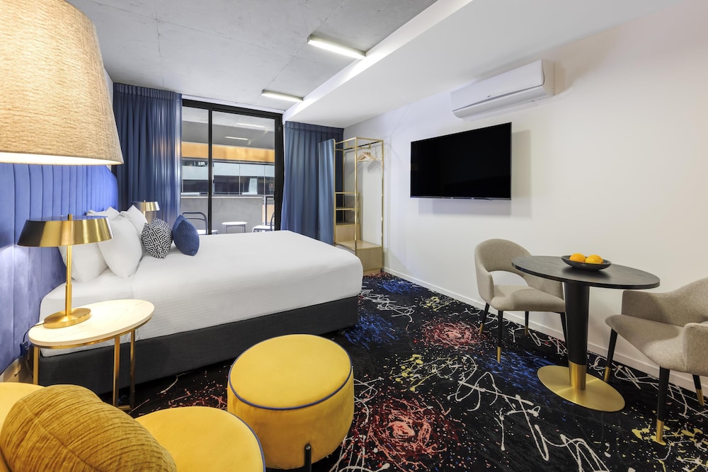 Oaks Melbourne St Kilda Road Hotel 55/64