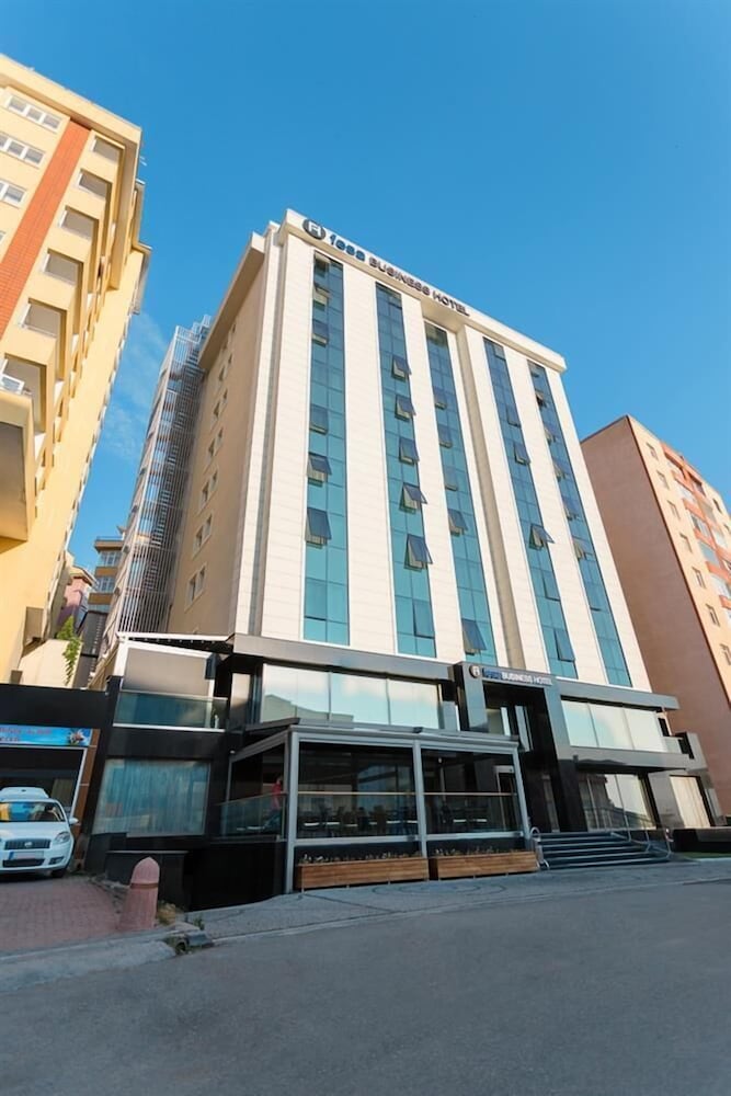 Fesa Business Hotel 5/67