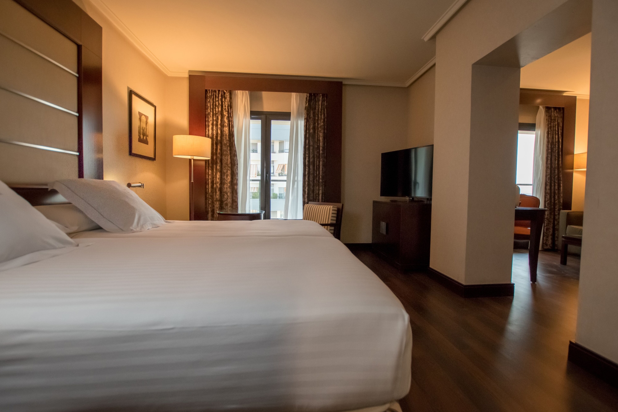 JUNIOR SUITE, DELUXE
