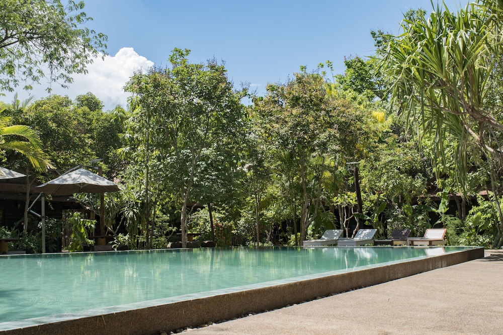 Palm Village Resort Spa 37/50