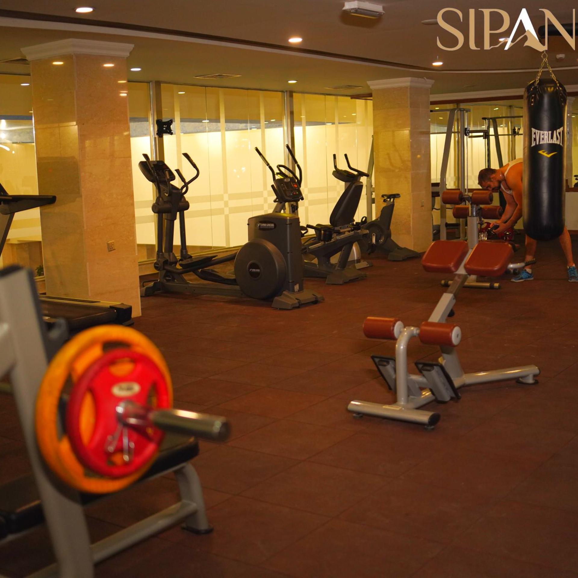 Sipan Hotel 42/62