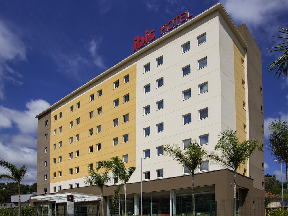 Ibis Itatiba 6/50