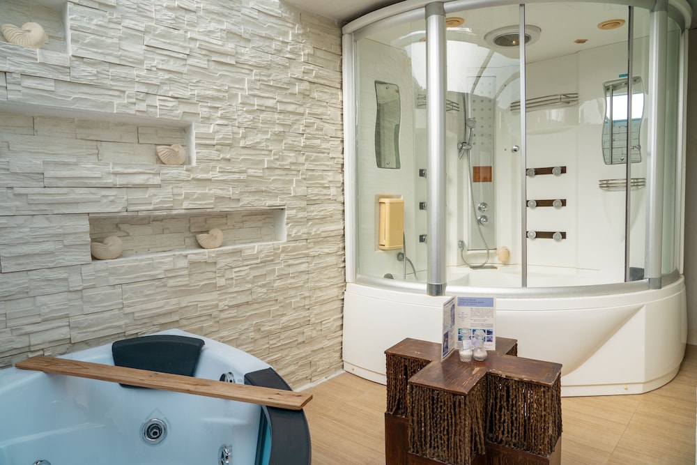 Dhevan Dara Resort Spa 49/50