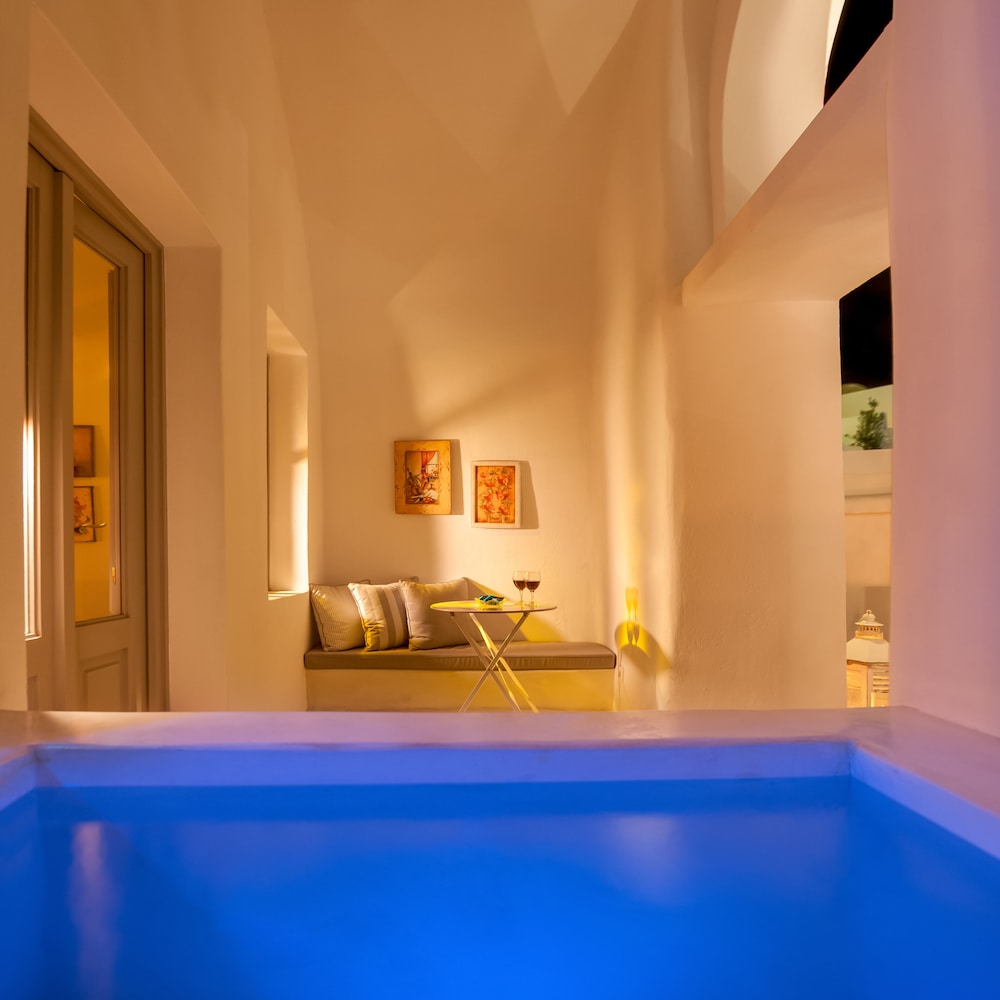 Senses Suites 23/50