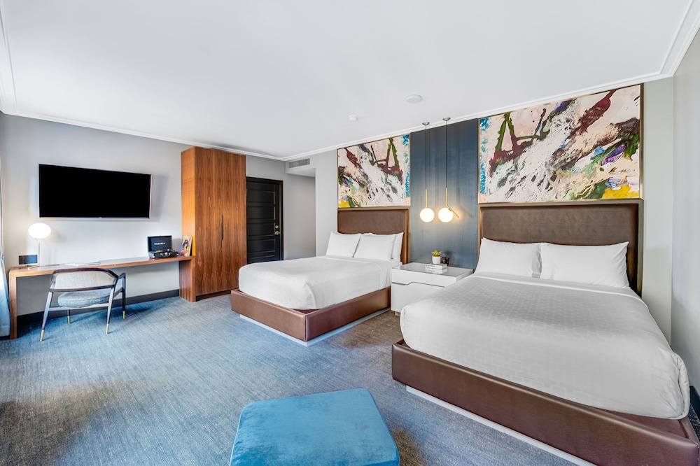 Renaissance Saint Elm Dallas Downtown Hotel 8/47