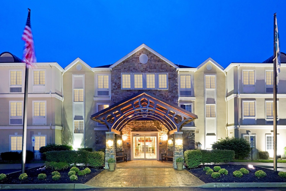 Staybridge Suites Cranbury-South Brunswick 4/75