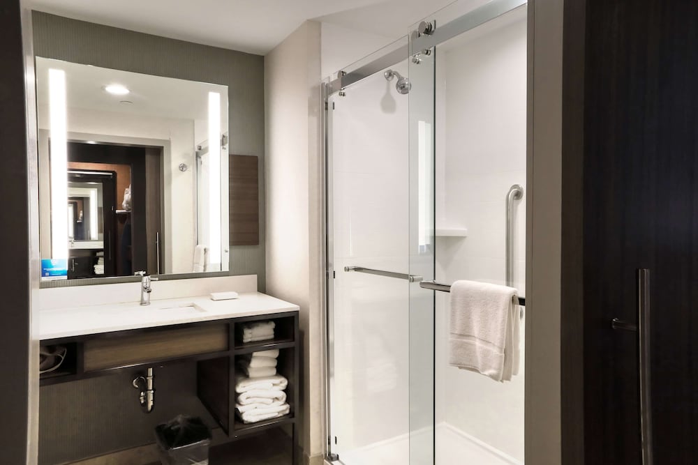 Hilton Garden Inn Bel Air 19/60