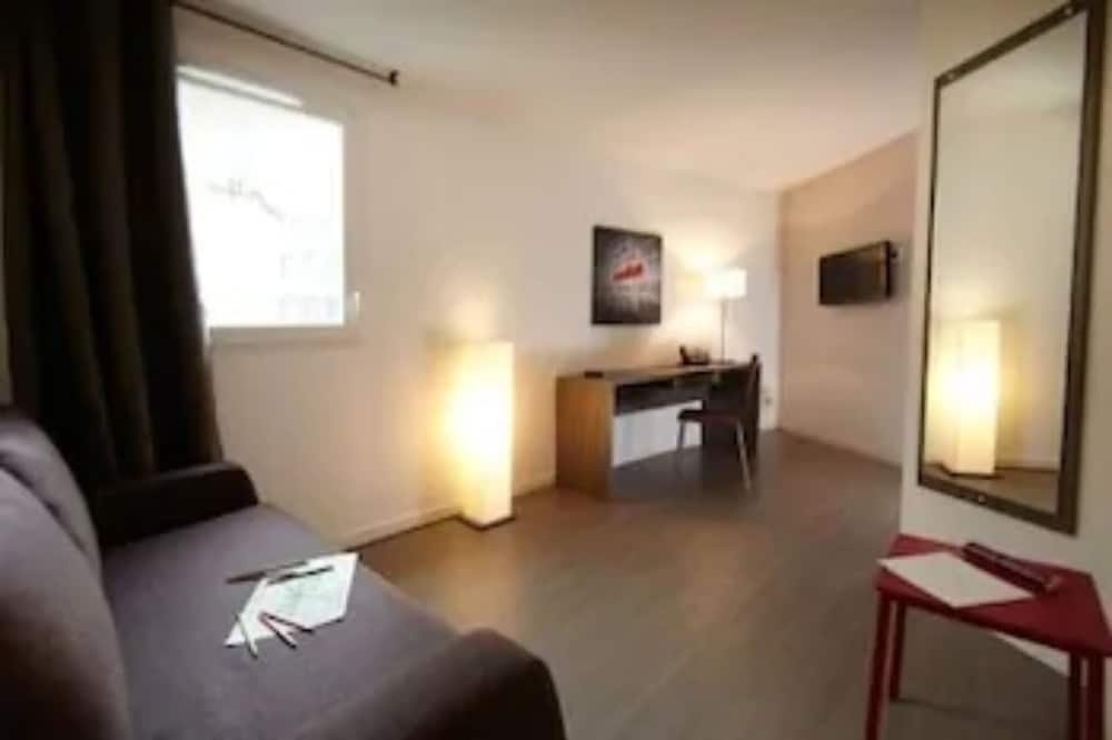 HEVEA APPART HOTEL 38/50