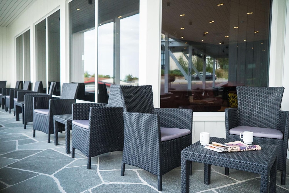 Almaas Hotell Stord AS 35/42