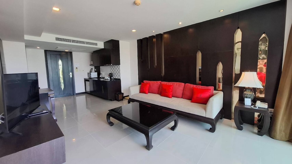 Royal Thai Pavilion Jomtien Boutique Resort 44/78