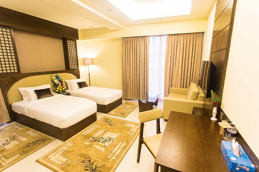 Unique Regency Hotel Dhaka 18/65