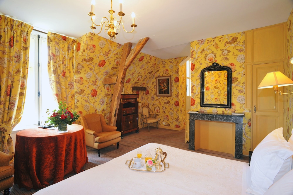 CHATEAU DE LA BOURDAISIERE 39/55