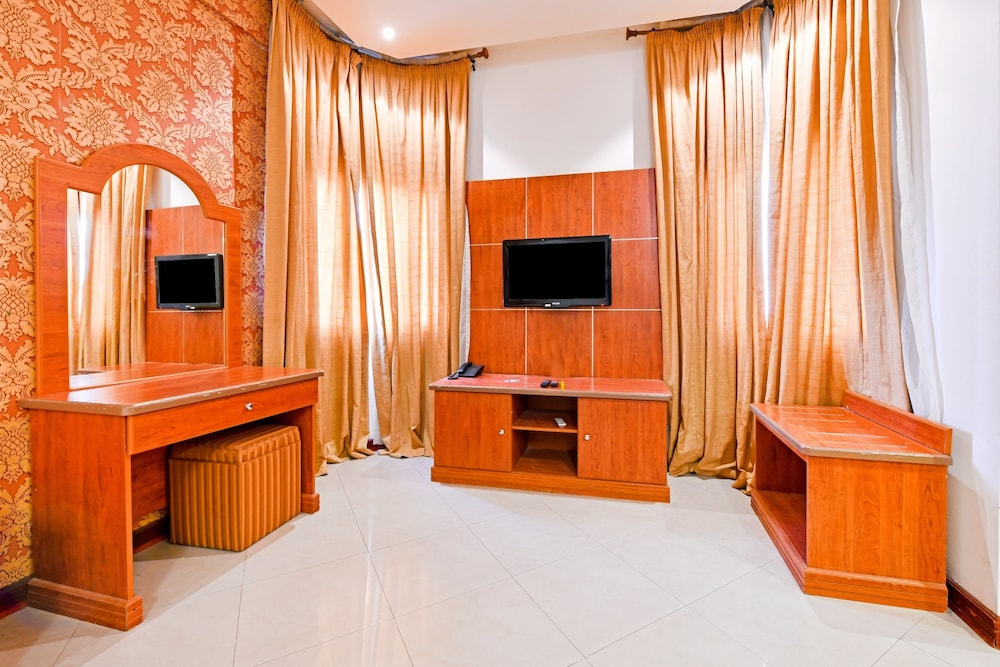 OYO 118 Revira Hotel 20/61