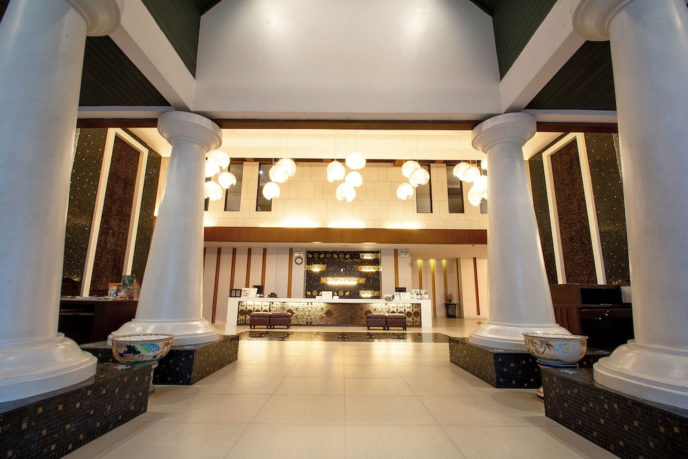 Peach Hill Resort 18/71