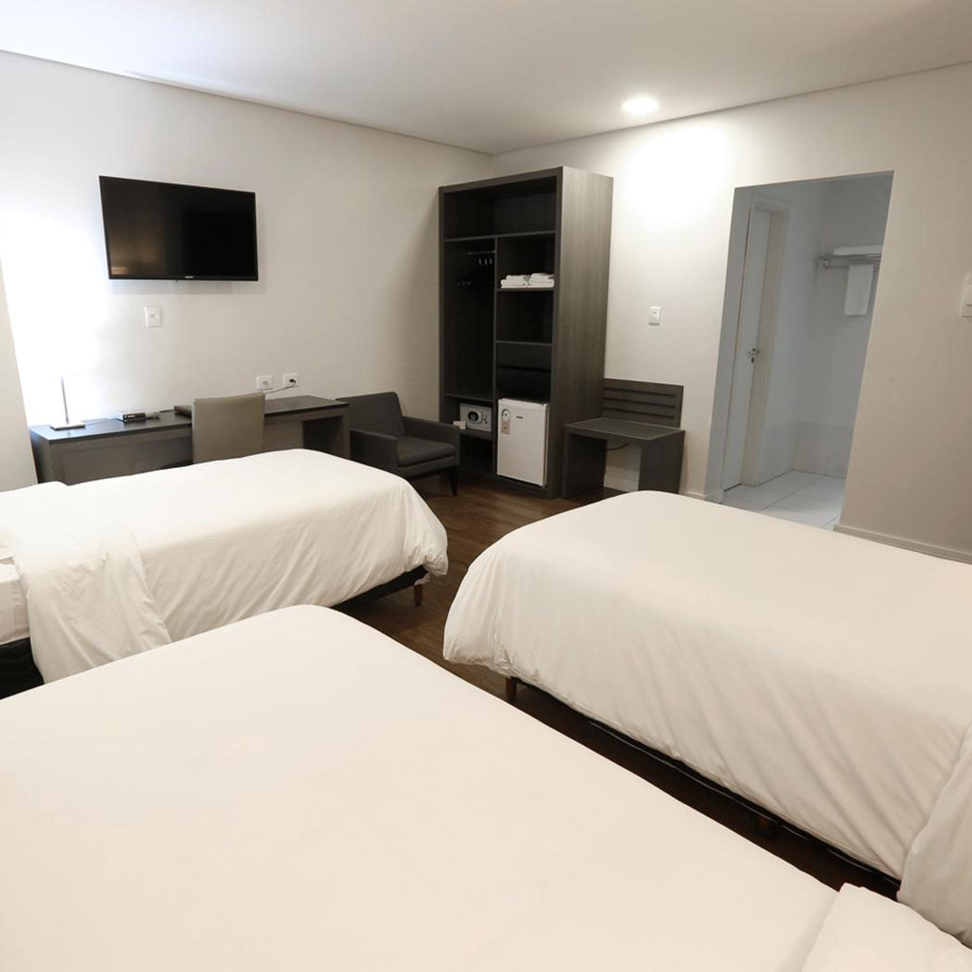 FRATELE BUSINESS HOTEL 12/59