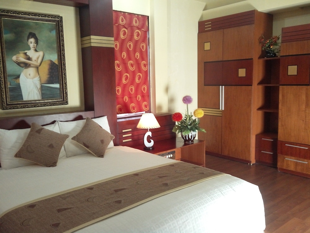 Camela Hotel & Resort 36/65
