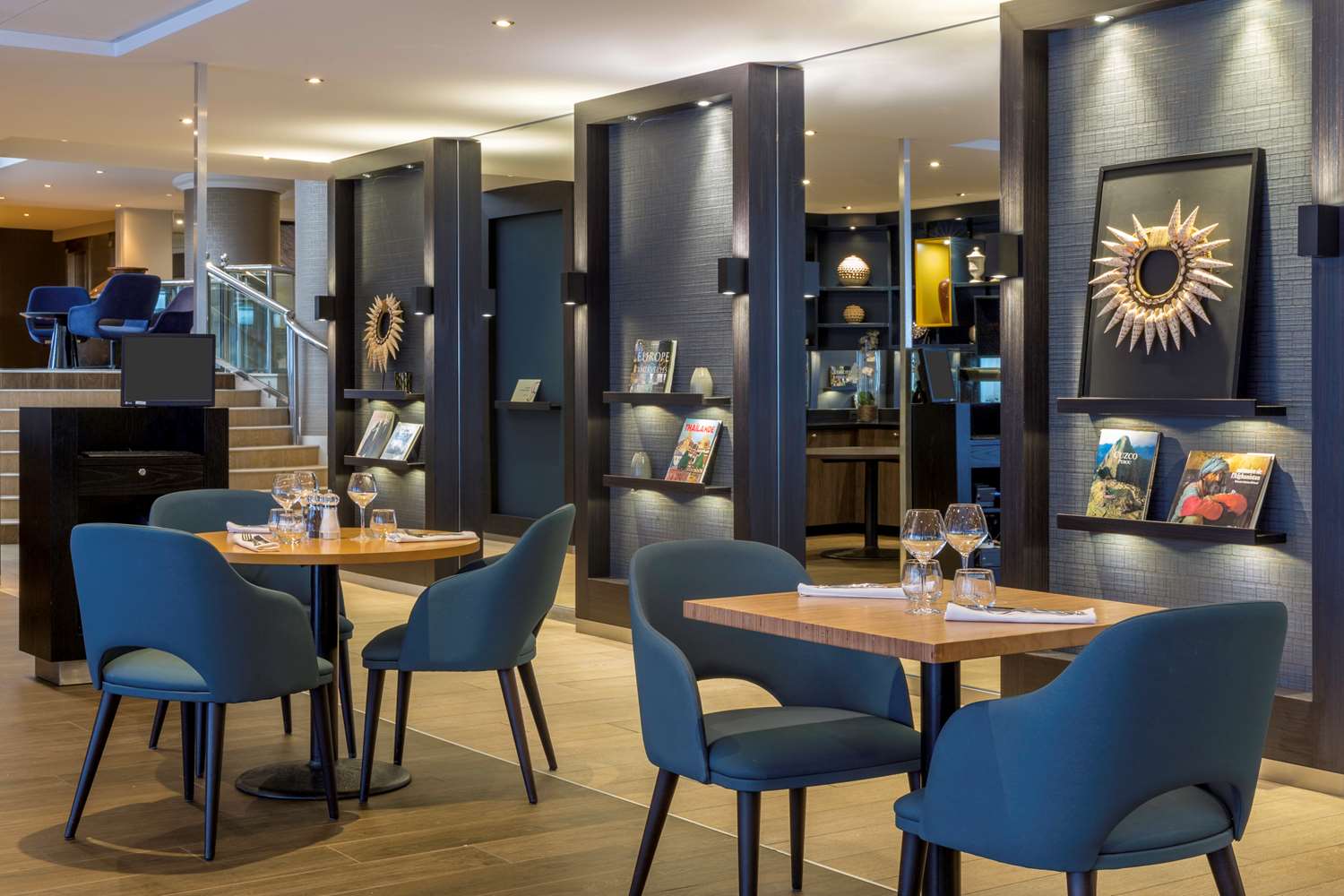 restaurant cafeteria