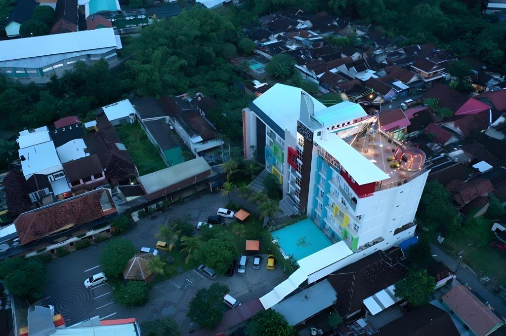 Puri Perdana Hotel & Convention Hall 1/57