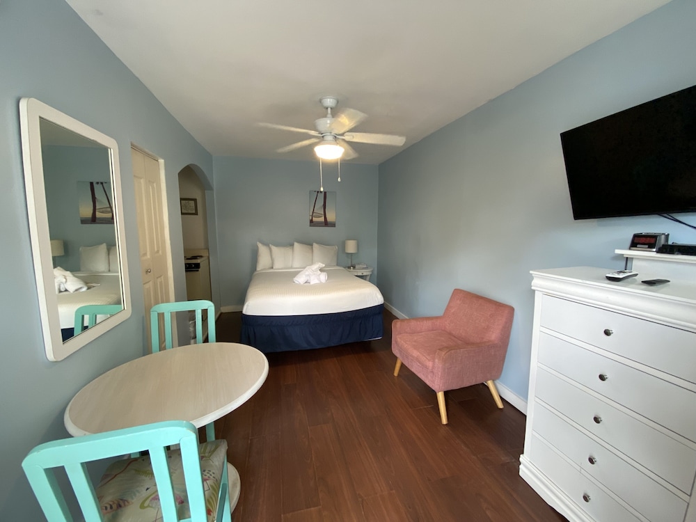 The St Maurice Beach Inn 36/66