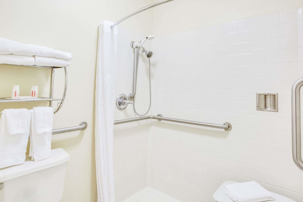 Days Inn by Wyndham Trumann AR 26/56