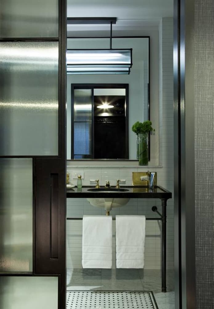 Lobby at Refinery Hotel, NEW YORK - NY