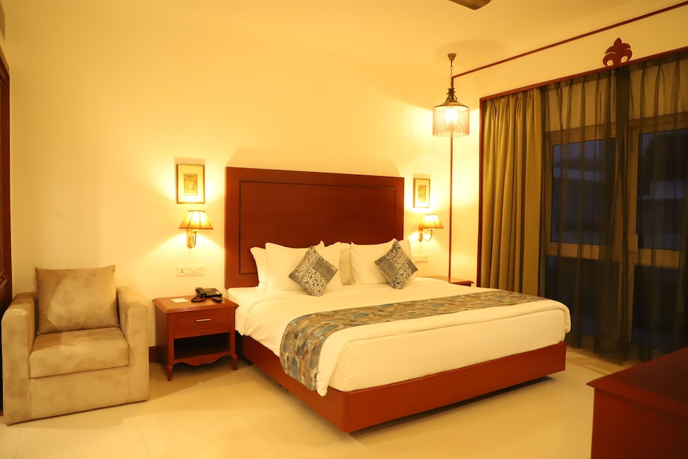 Hotel Chandela Khajuraho 11/50