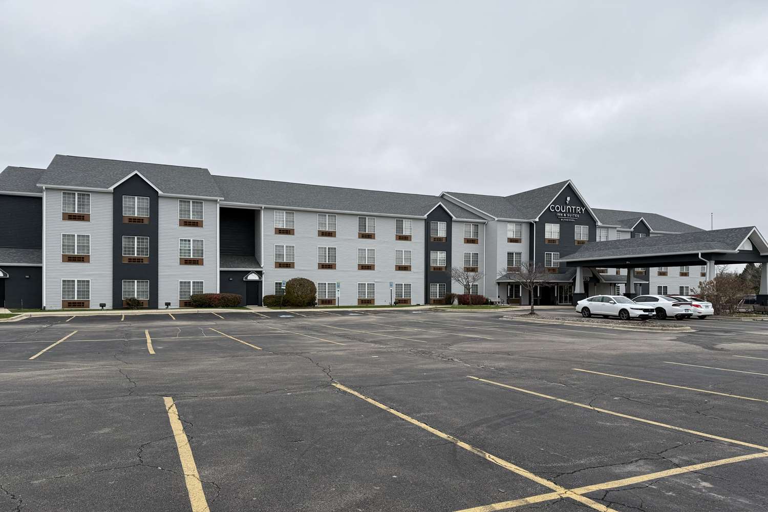 Country Inn & Suites By Radisson Elgin, IL 16/18