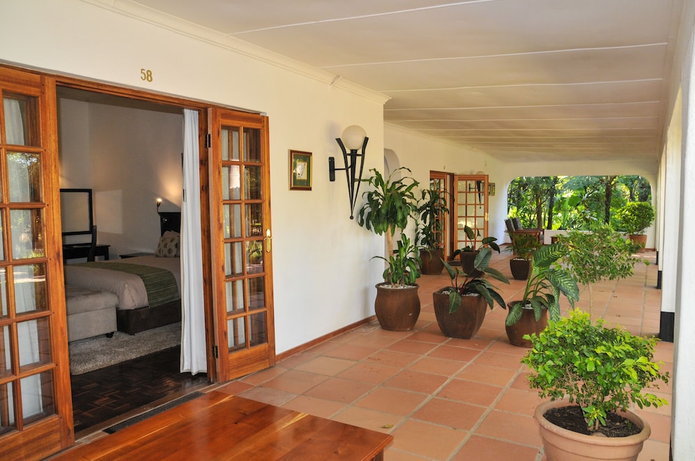 Tzaneen Country Lodge 55/77