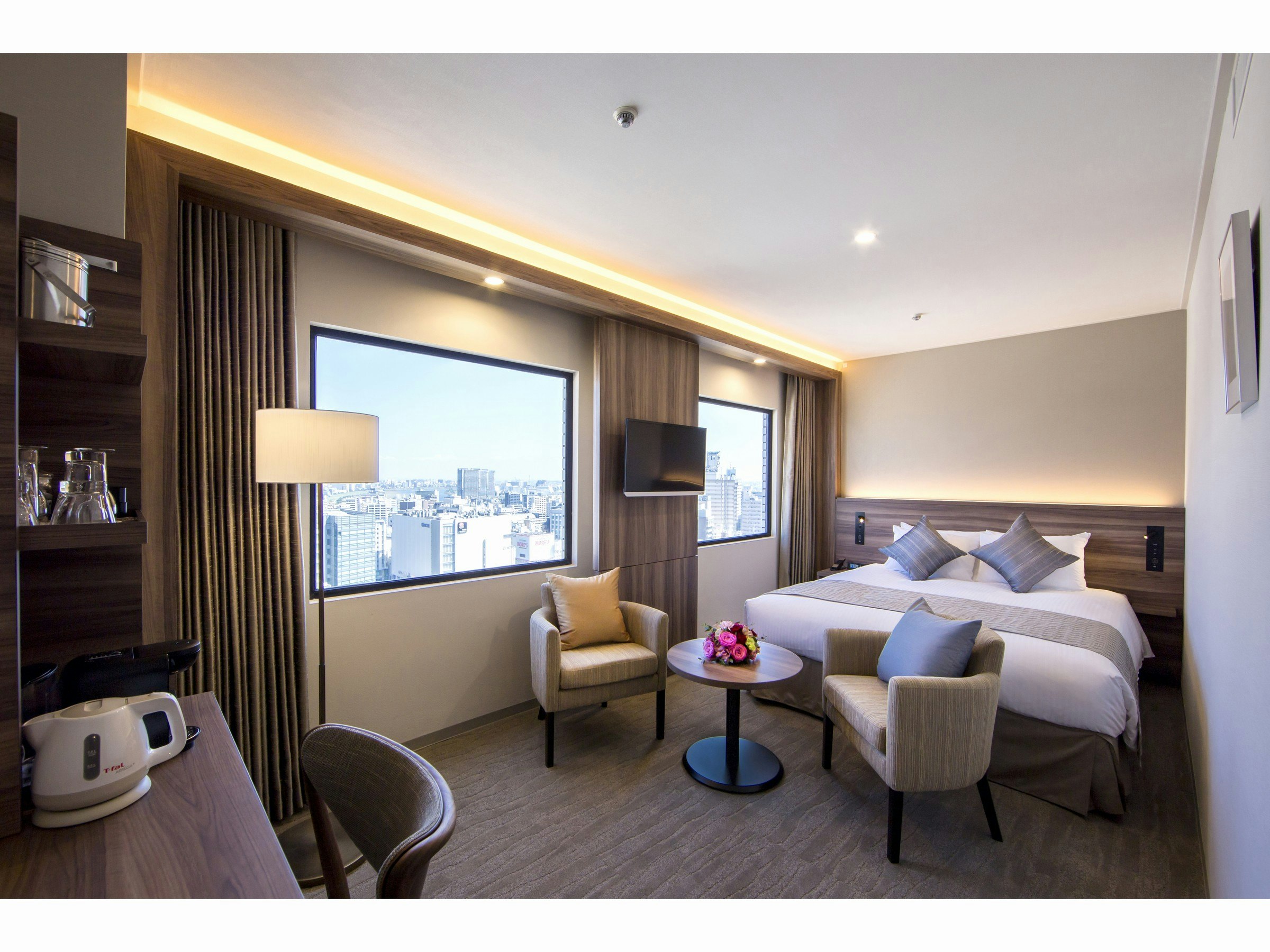 Deluxe, Queen Bed, Prime Floor