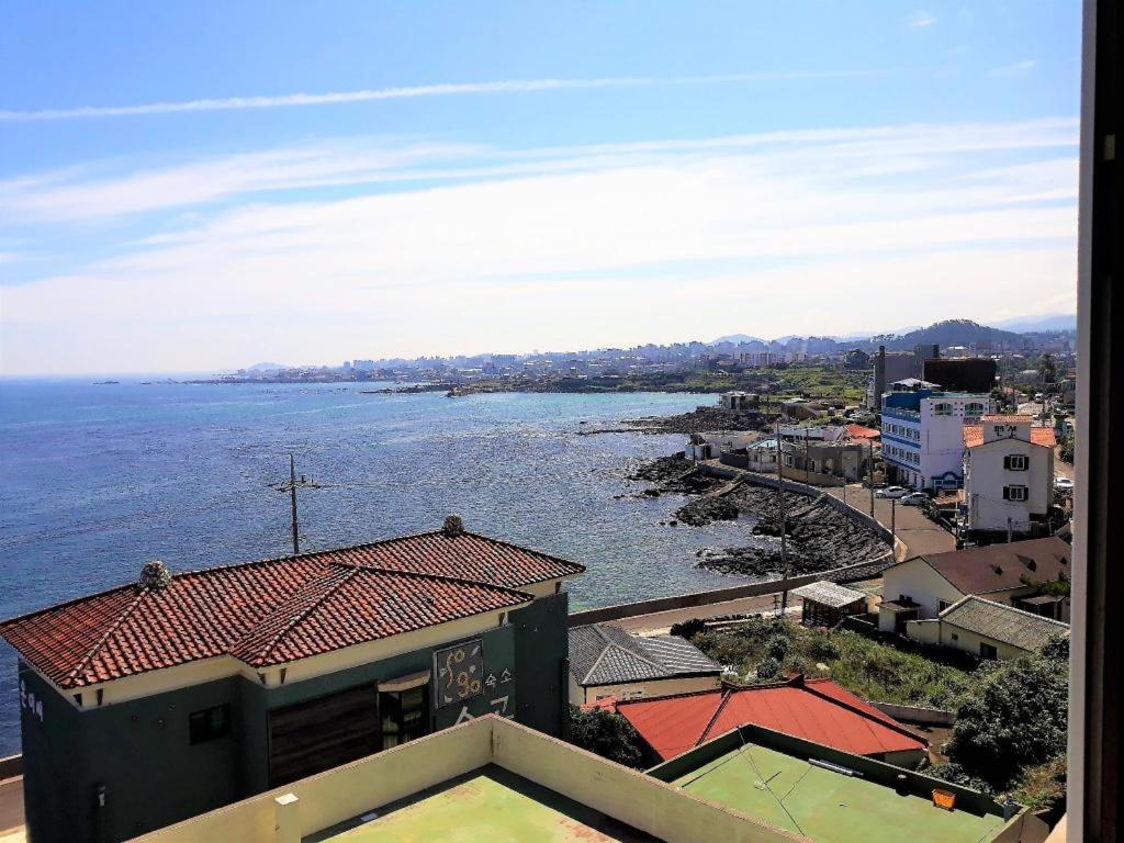 Woorim Hotel 45/47