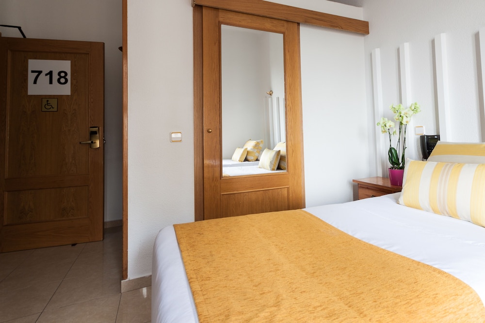 Hostal Josefina 23/73