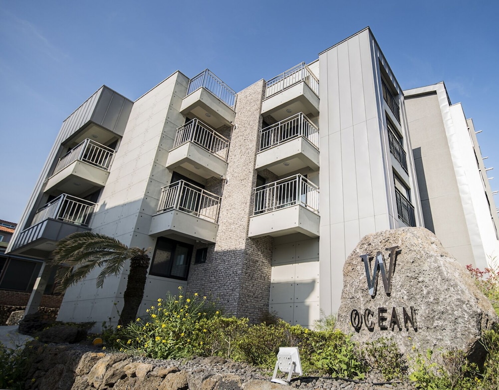 W Ocean Pension 4/31