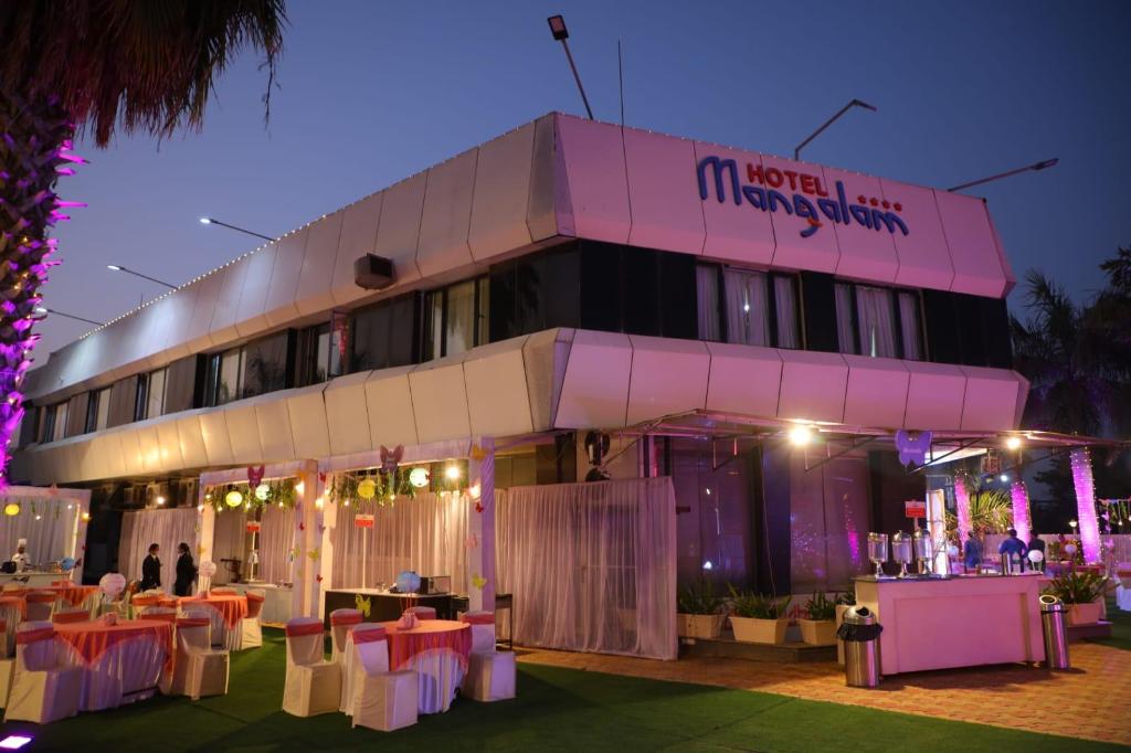 HOTEL MANGALAM 1/49