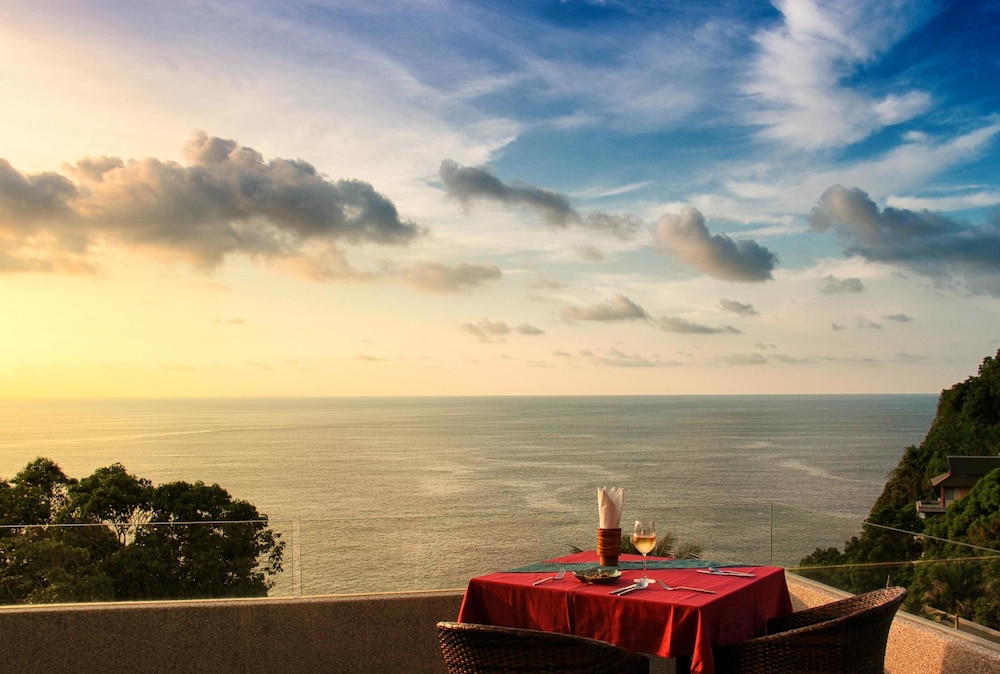 Ayara Kamala Resort Spa 73/77