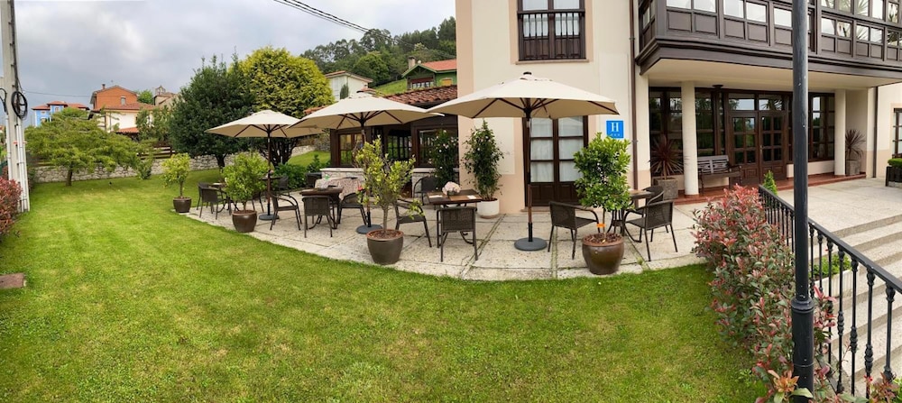 Hotel La Boriza 43/50