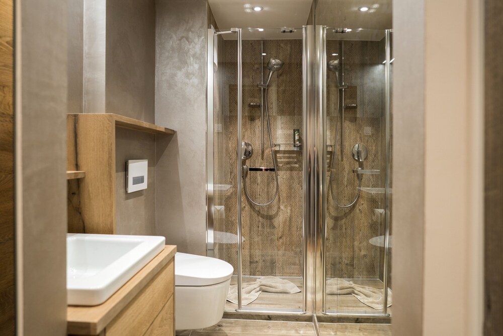 Boutique Hotel Traumerei #8 by Auracher Lochl 12/69