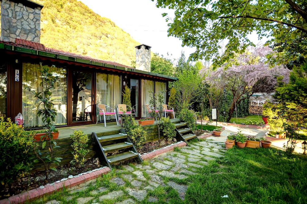 Agva Park Mandalin Hotel 45/50